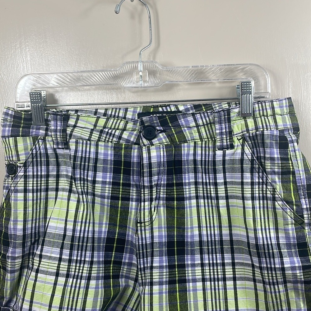MTL More‎ to Love Plaid Shorts Size 14 Green Black Casual - Picture 2 of 10